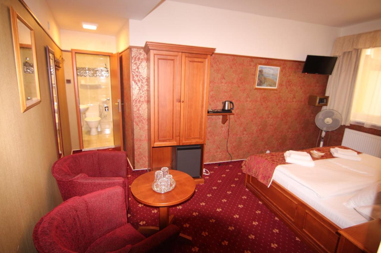 Old Prague Hotel Exterior photo